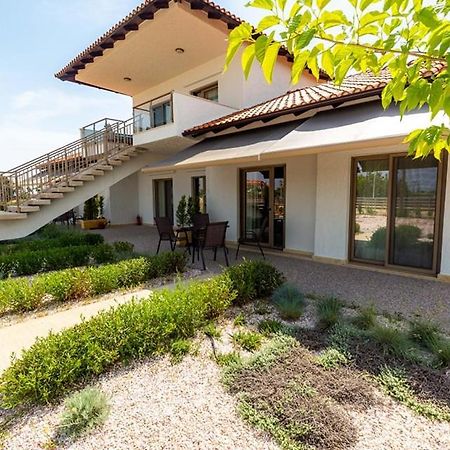 Varkes Suites 2 Nea Moudania Dış mekan fotoğraf