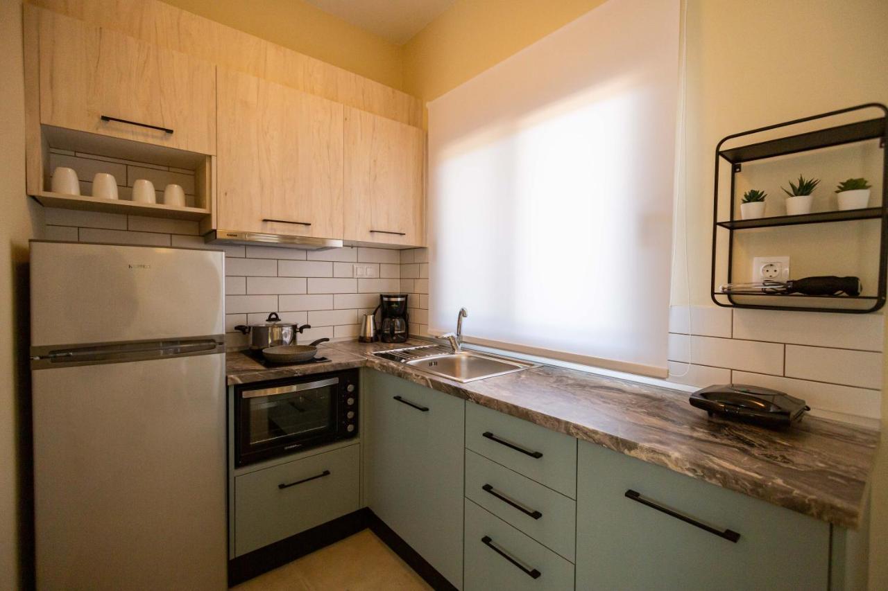 Varkes Suites 2 Nea Moudania Dış mekan fotoğraf