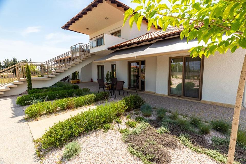 Varkes Suites 2 Nea Moudania Dış mekan fotoğraf