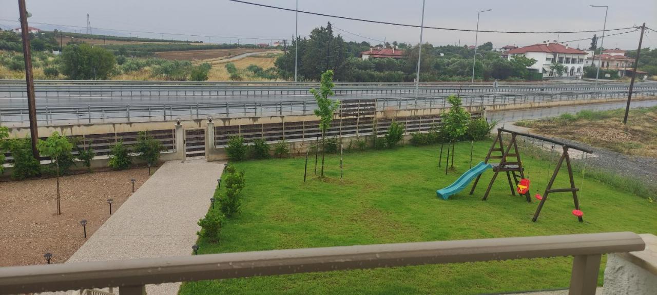 Varkes Suites 2 Nea Moudania Dış mekan fotoğraf
